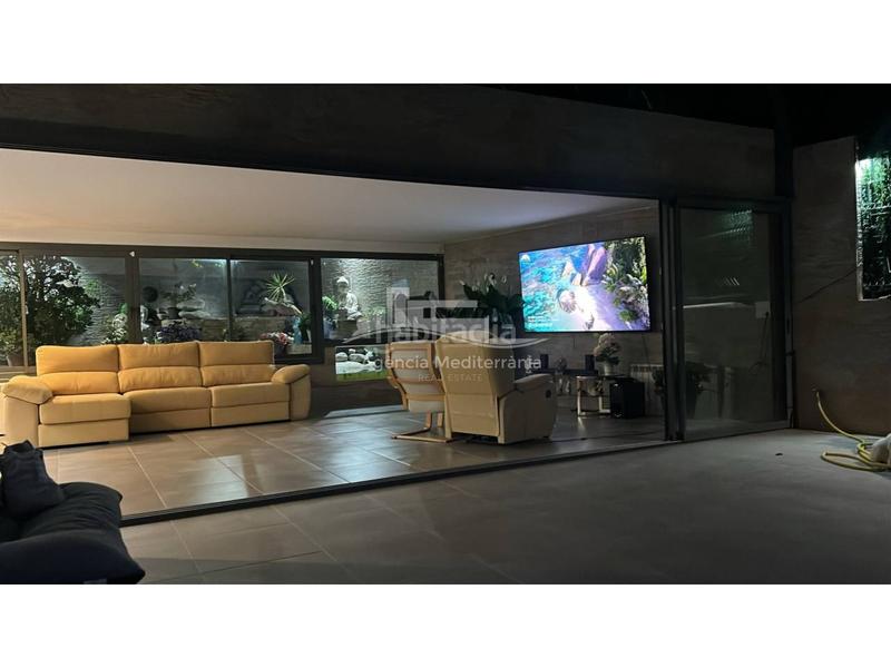 Foto df95daaf-71a5-4aea-bce2-4987cc8b658c. Chalet con riscaldamento parcheggio piscina in Pals