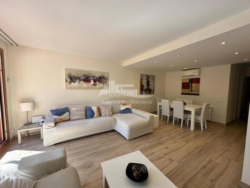 Foto 17c43305-e10c-4564-ab7f-8ae65e98365f. Casa adossada amb calefacció aparcament piscina a Sant Feliu de Guíxols