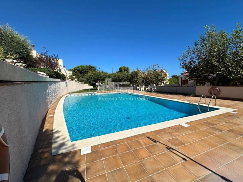 Foto 31a0c2d7-95f7-4877-ab7a-6d1110cf5f73. Casa adossada amb calefacció aparcament piscina a Sant Feliu de Guíxols