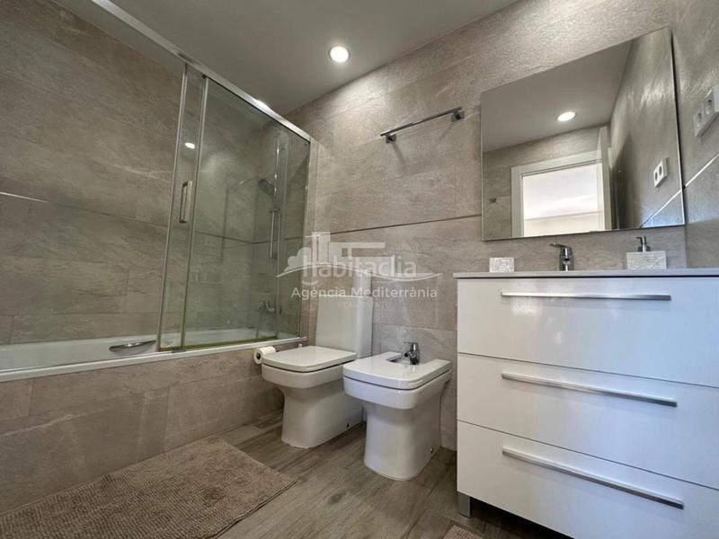 Foto 4866e9f1-4603-4521-b687-94d198a21487. Casa adossada amb calefacció aparcament piscina a Sant Feliu de Guíxols