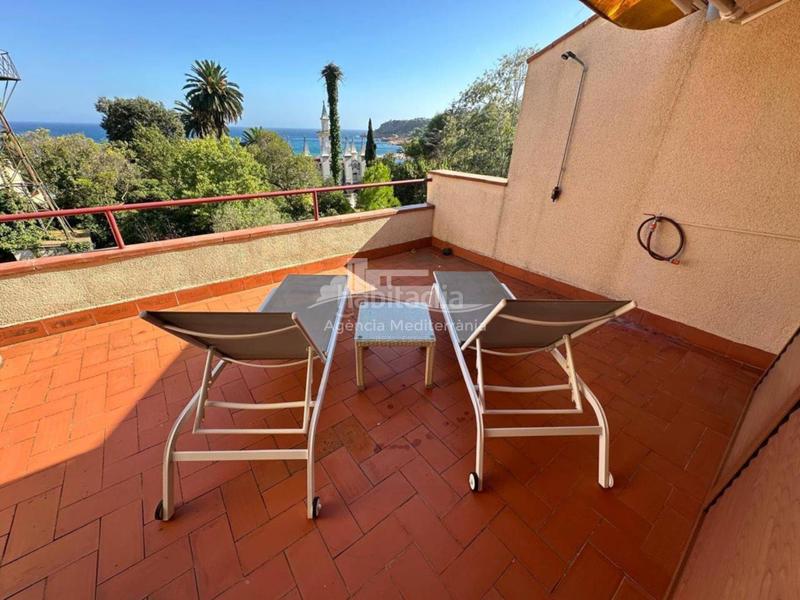 Foto 911d981c-3dff-41b7-b7bf-1750a5a918b3. Casa adossada amb calefacció aparcament piscina a Sant Feliu de Guíxols