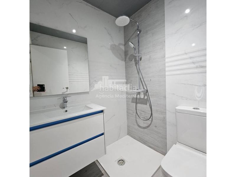 Foto fa606d7c-f598-45b4-af3d-18a98eb2b400. Piso quieres vivir en un piso amplio, totalmente reformado a estrenar, en pleno centro y pagar precio de segunda en Palamós