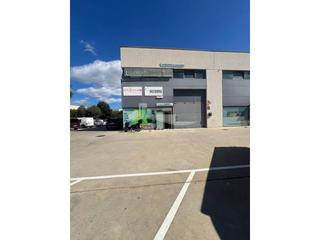 Lloguer Nau industrial  Carrer dels ceps. Alquiler de nave industrial en calonge i sant antoni