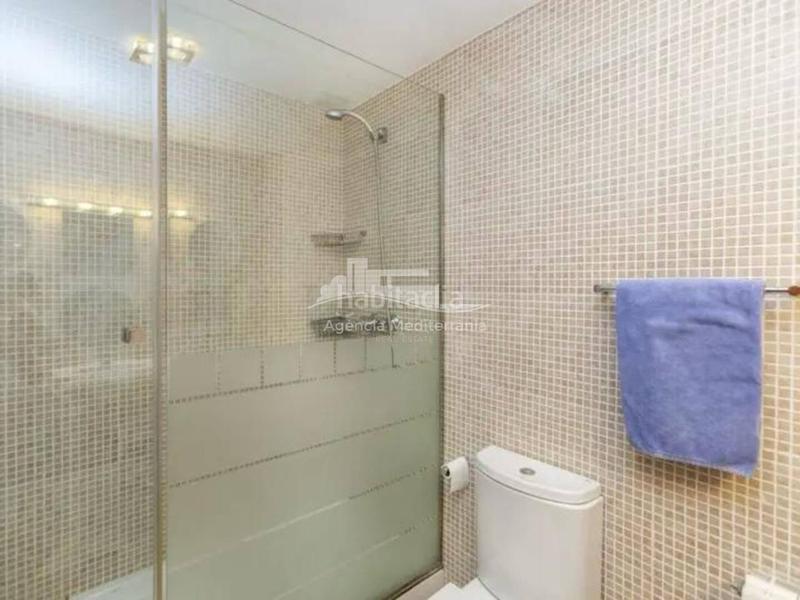 Foto a35426b0-360d-476f-b6dd-27aa596a2564. Location appartement avec chauffage parking piscine dans Sant Antoni de Calonge