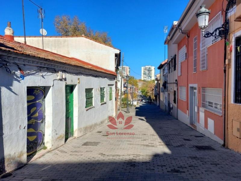 Foto caf4b8ca-df3c-4112-8a44-9ebc33c3295e. Residential plot in Pinar del Rey Madrid