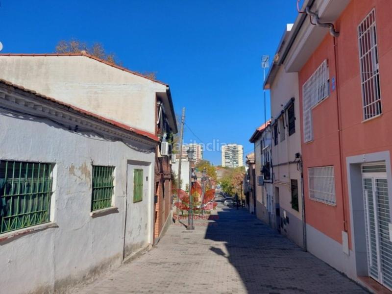 Foto fd073f7d-5941-4ce8-a948-d96bffe775df. Residential plot in Pinar del Rey Madrid