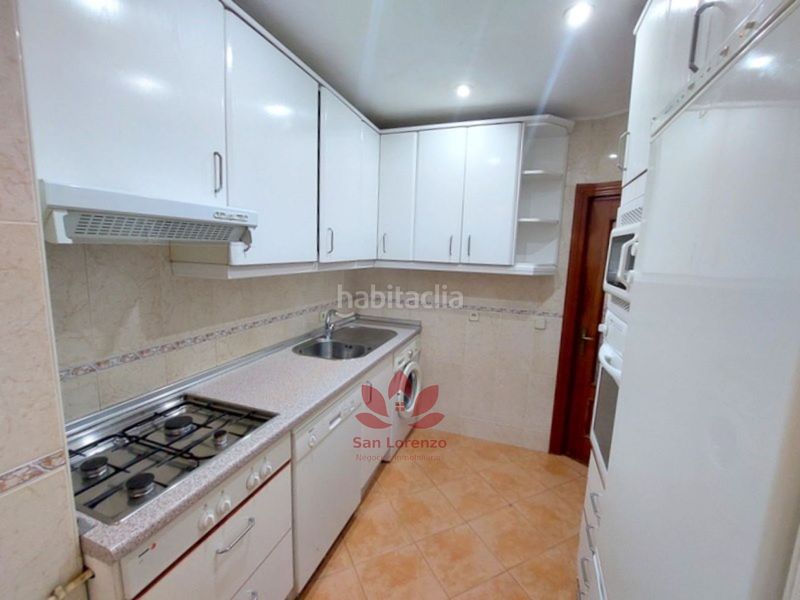Foto 600c48ac-3aeb-433f-a838-9b377c391e09. Pis a Canillas Madrid
