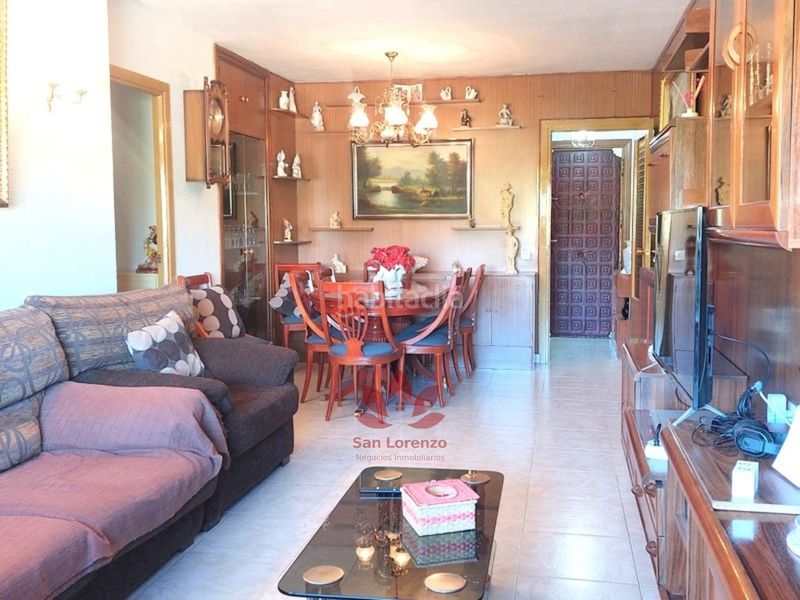 Foto a0ec9a8f-aa17-419d-afbc-d763a349ccd5. Etagenwohnung in Apóstol Santiago Madrid