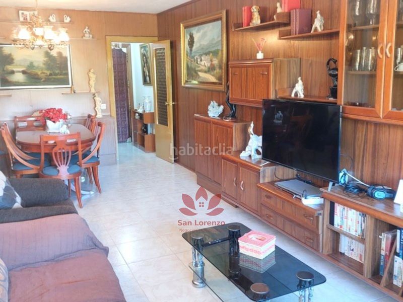Foto c1d0d995-0033-42ec-be8f-25970b2c2059. Etagenwohnung in Apóstol Santiago Madrid