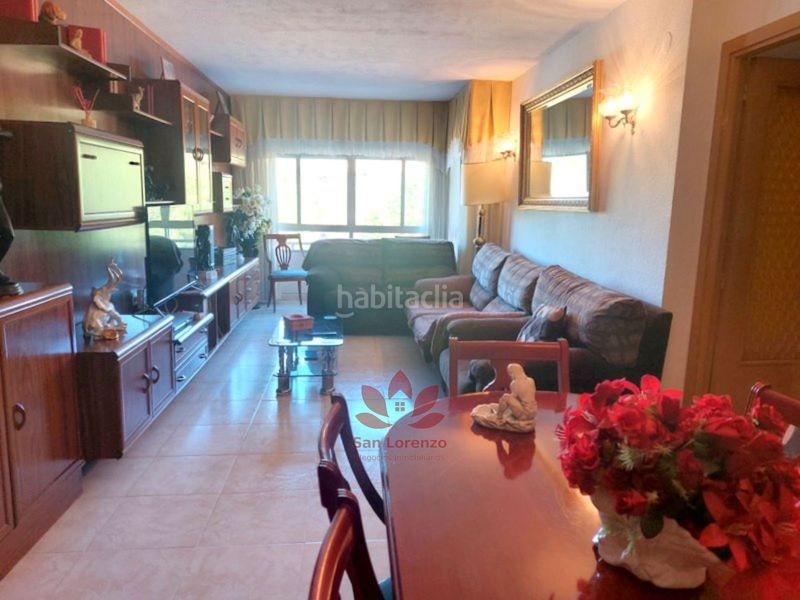 Foto c3a986f2-a84a-48c9-b3cf-e947e7f400d6. Etagenwohnung in Apóstol Santiago Madrid
