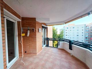 Appartement à Can Farrerons. Buen piso en buena zona