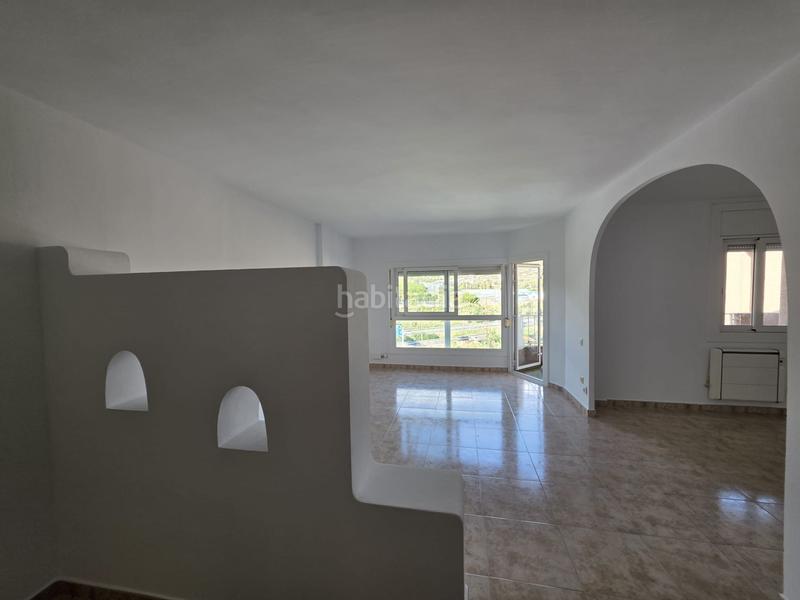 Foto cd25c9e0-9e58-43fc-b5c0-92b618628f03. Flat with pool in Zona Alta Premià de Mar