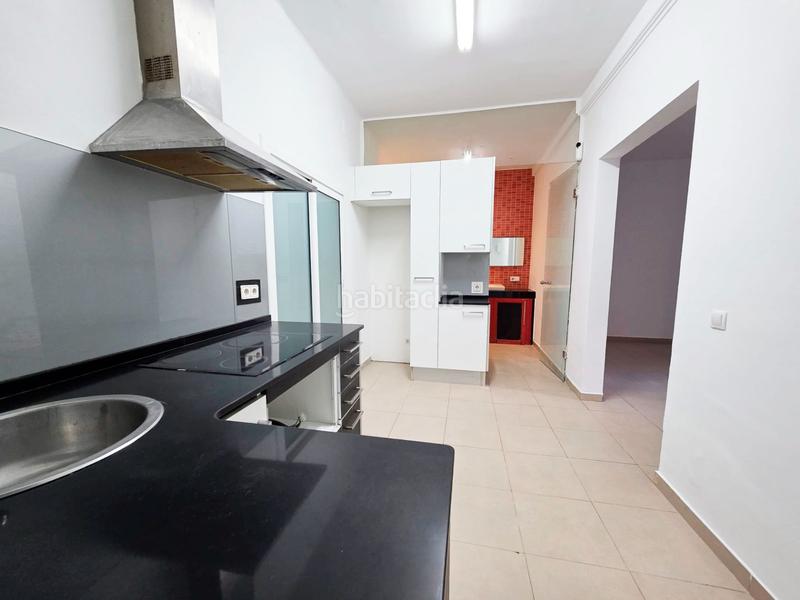 Foto 40cf16d2-01df-4c2f-88fb-d3c72a8006a5. Pis a Zona Alta Premià de Mar