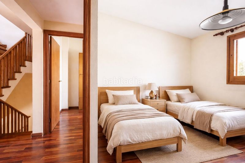 Foto 9d7224a6-7f32-45c5-b003-94194b2ef751. Casa adossada amb calefacció a Banyeres Premià de Mar