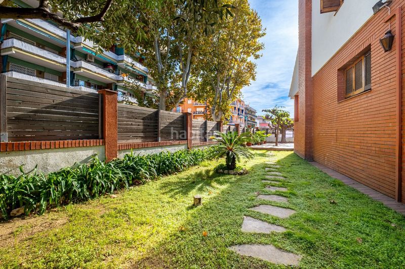 Foto b0806492-929a-40cd-aa25-014c57ae4521. Casa adossada amb calefacció a Banyeres Premià de Mar