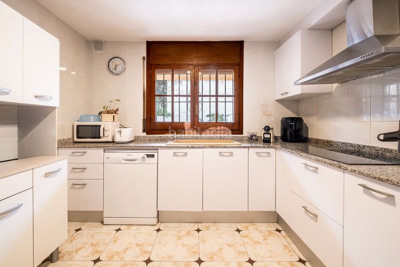 Foto a72bccfa-9b88-468b-93fd-b3e3136e3b13. Casa adossada amb calefacció a Sector Est Premià de Mar