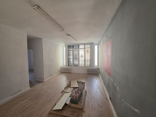 Alquiler Piso en Centre-Nucli Antic. Piso amplio recién reformado en pleno casco antiguo de premià de