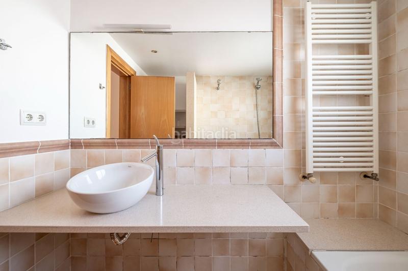 Foto 118fac7d-46e3-4096-b12a-dc8ebfe8234e. Reihenhaus mit heizung in Centre-Nucli Antic Premià de Mar