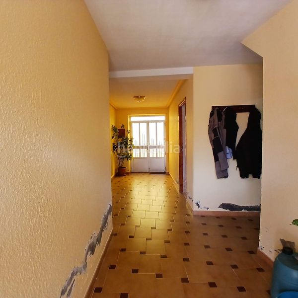Foto c2c87676-a395-4ee6-9fb7-5f72872871b3. Casa in calle calle principal 25 in Ardón