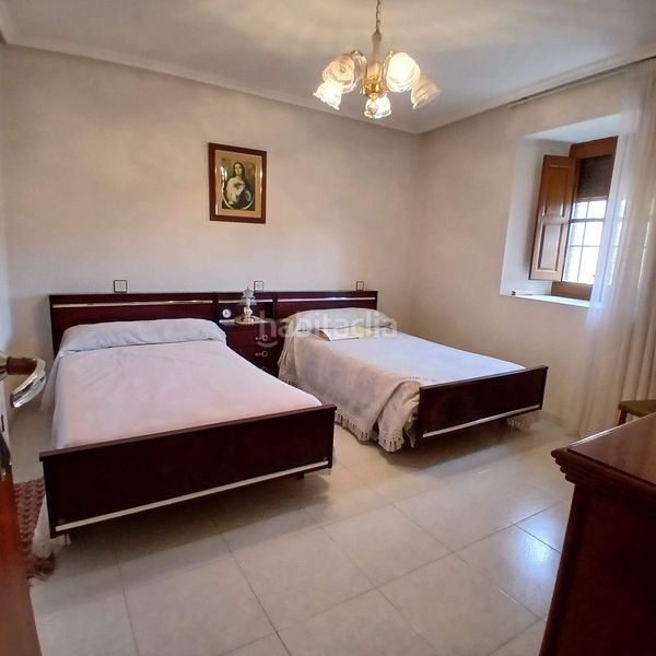 Foto fb759e0e-ea23-46d7-8b0f-2d74a4b3306e. Casa in calle calle principal 25 in Ardón