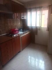 Appartement à Villaquilambre. Se vende piso sin ascensor  avda. la libertad  navatejera