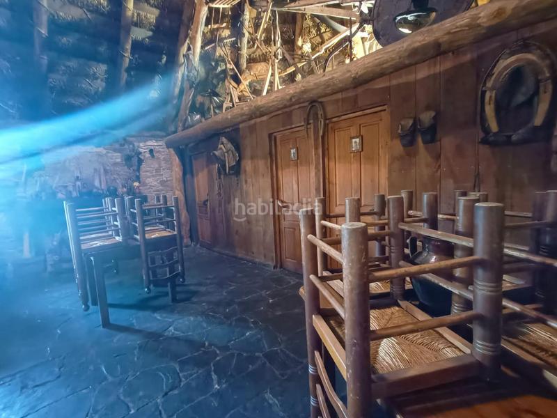 Foto 42187788-2da0-41d4-864f-fef1cdd2c346. Geschäftsraum in Valdefresno