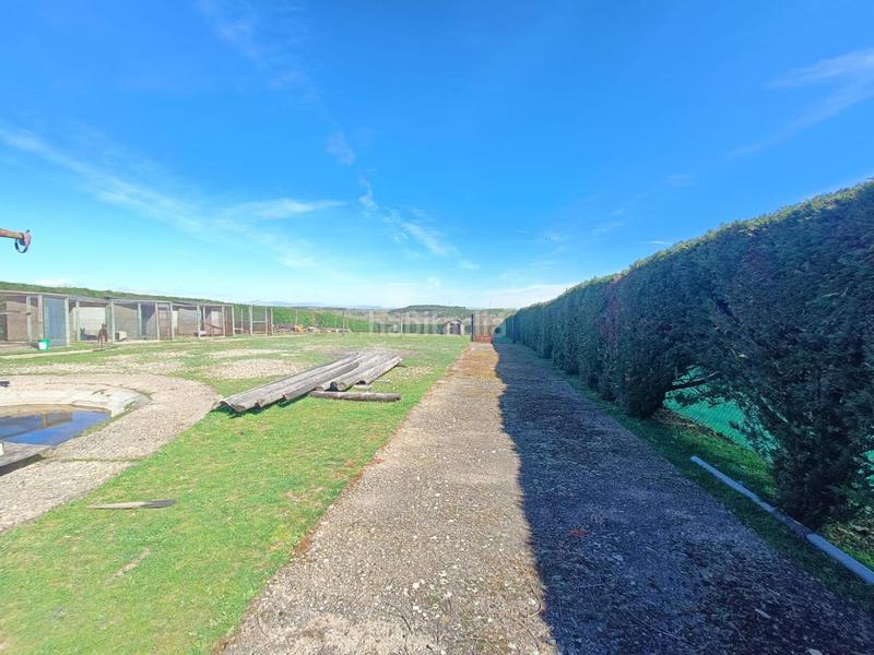 Foto 44acaa92-6053-4da3-a915-659e28b84ea8. Geschäftsraum in Valdefresno