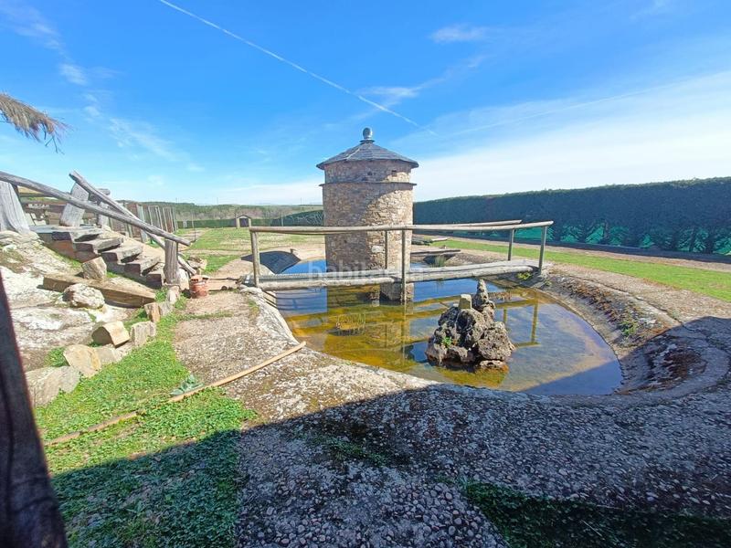 Foto 65234e64-e4ad-4ddf-898e-0924fa87676d. Geschäftsraum in Valdefresno