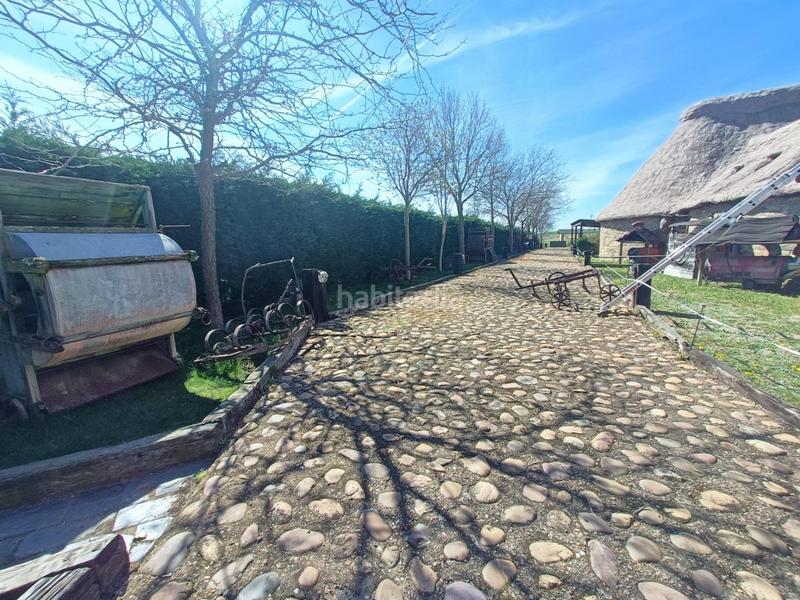 Foto 7e50e473-072c-40f9-bd68-72a9824f7812. Geschäftsraum in Valdefresno