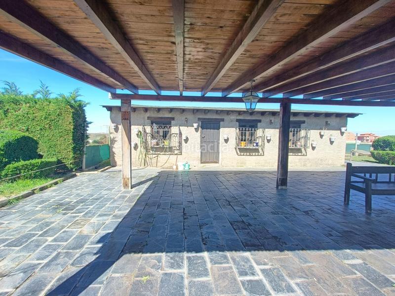 Foto c91acfd0-906c-4a13-beeb-13ab69459241. Geschäftsraum in Valdefresno