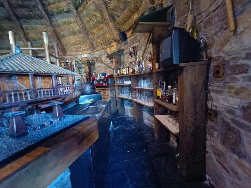 Foto d65bc550-a364-4ce2-b926-20d41933cd22. Geschäftsraum in Valdefresno