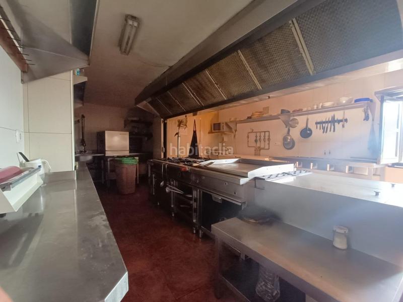 Foto ddc3deb7-3b1e-45ad-b7ba-b3ff2eff7c9a. Geschäftsraum in Valdefresno