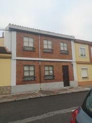 Pis a Puente Castro. Casa en puente castro