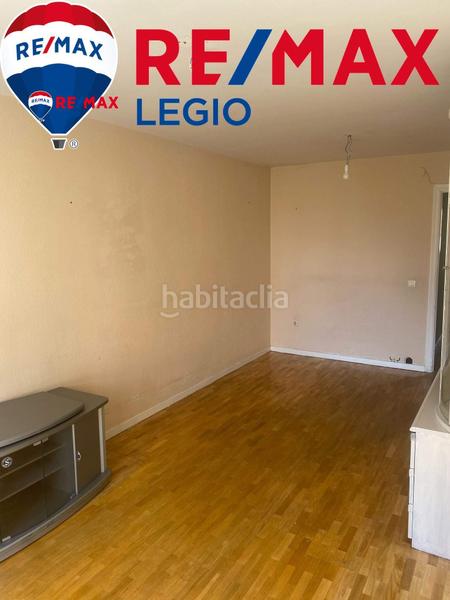 Foto f0fdaef8-85ad-440b-802e-338c724516e6. Appartement avec chauffage parking dans Trobajo del camino