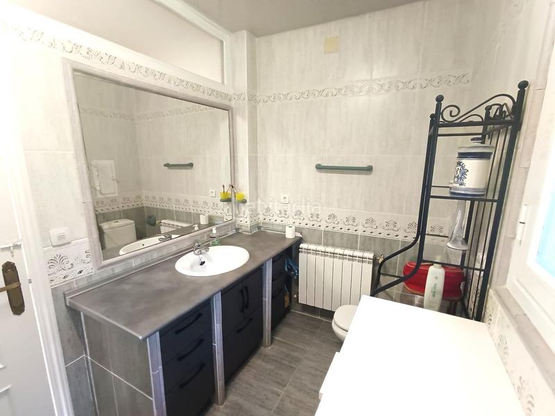 Foto 0817119a-1c63-4866-9026-041b360442f4. Chalet en calle cerrillo 3 vive en santa maria de la alameda estación en Santa María de la Alameda