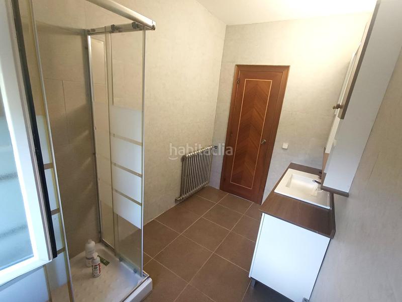 Foto 829cef9c-9324-447c-8671-35cd1e88e01f. Chalet en calle cerrillo 3 vive en santa maria de la alameda estación en Santa María de la Alameda