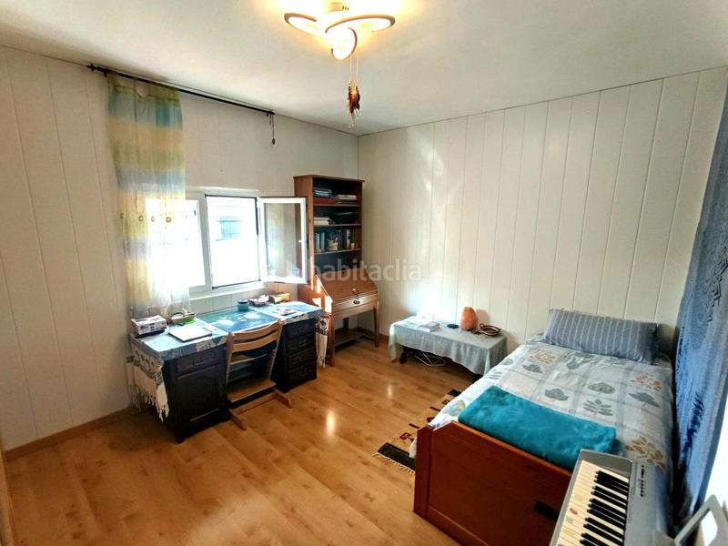 Foto b8bad71b-c435-40a3-b6ca-78bb650e6bf6. Chalet en calle cerrillo 3 vive en santa maria de la alameda estación en Santa María de la Alameda