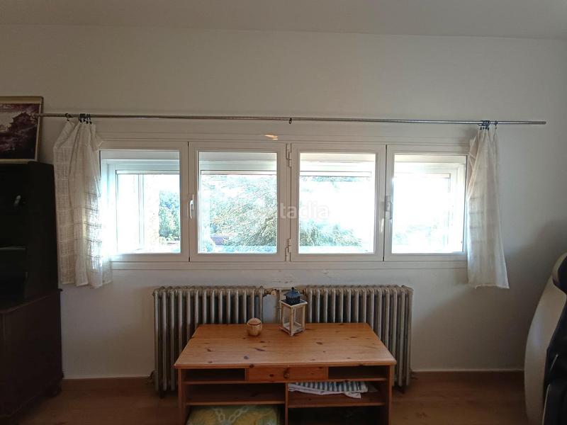 Foto b8fd6c58-88d5-463b-8035-9ddb2d59d207. Chalet en calle cerrillo 3 vive en santa maria de la alameda estación en Santa María de la Alameda