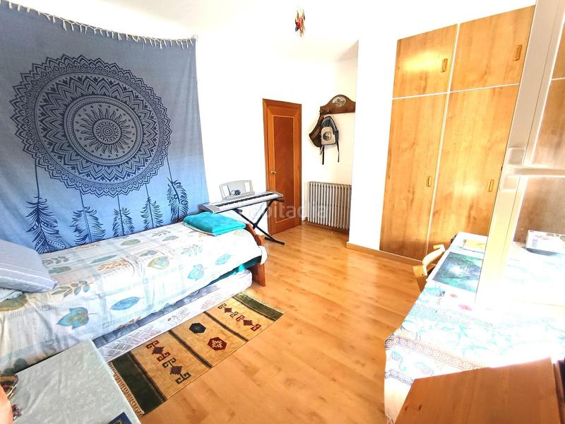 Foto bcb4b022-938e-4f0b-b2c1-0fb98f1c4244. Chalet en calle cerrillo 3 vive en santa maria de la alameda estación en Santa María de la Alameda