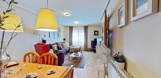Maison à Avenida romeral-vb 138. Vive a un paso de la ciudad.