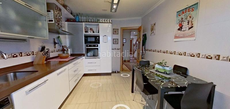 Foto fecf573c-1986-4bd3-8d0f-1ce983d2f236. Haus in avenida romeral-vb 138 in Villabalter San Andrés del Rabanedo