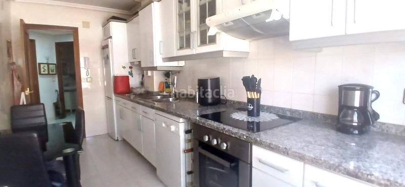 Foto b0d8cd72-5524-48d3-a478-0187fde5d120. Pis a calle carmen-tc 18-20 a Trobajo del camino