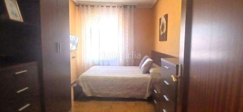 Foto f33a8357-0f53-41e6-8fe5-c7bc10b9071b. Pis a calle carmen-tc 18-20 a Trobajo del camino