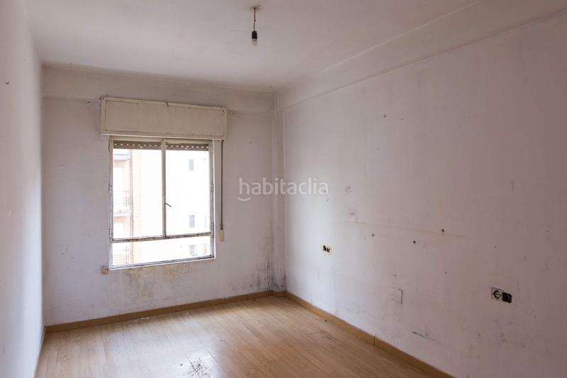 Foto 8e9b98ff-b79b-44b3-bce0-80860893d982. Piso  para reformar en la chantría en La Lastra León