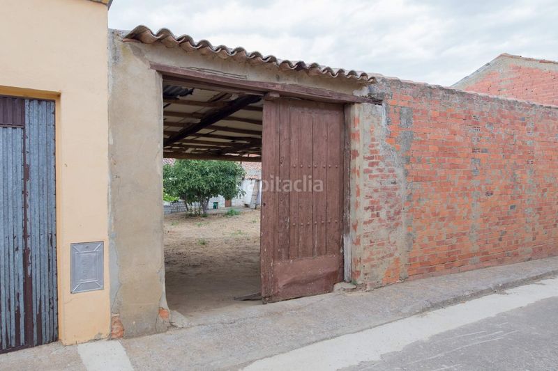 Foto 08eb1c4d-6e46-4098-8648-4a96f196ca8b. Casa amb calefacció aparcament a Gordoncillo