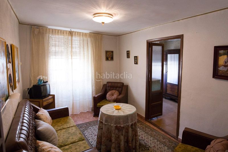 Foto 109bf53a-2d36-4c1b-9fc8-d949d8e6a3a4. Casa amb calefacció aparcament a Gordoncillo