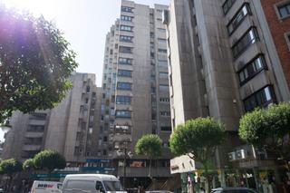 Piso en Centro Ciudad. Piso centrico  complejo  santo domingo