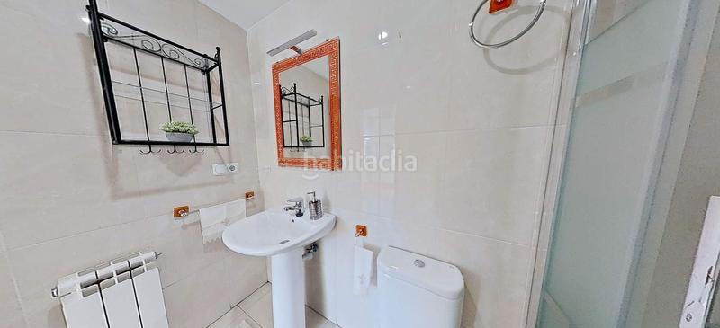 Foto 85ab12ad-6ded-47e9-9b51-ff1530821d5f. Pis a calle pablo de azcarate y florez 1 a El Soto León