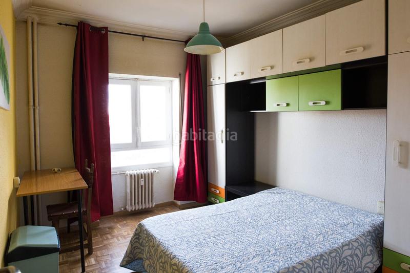 Foto e237294f-a1ae-4b6b-b95c-6eaa2f054c74. Etagenwohnung mit heizung in Casco Antiguo León