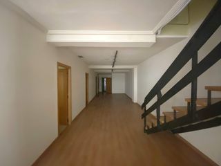 Lloguer Local Comercial a Calle heroes leoneses 1. Local de 170 m2 en el centro de león